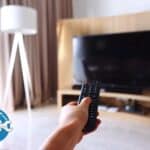 علت خاموش و روشن شدن ناگهانی تلویزیون